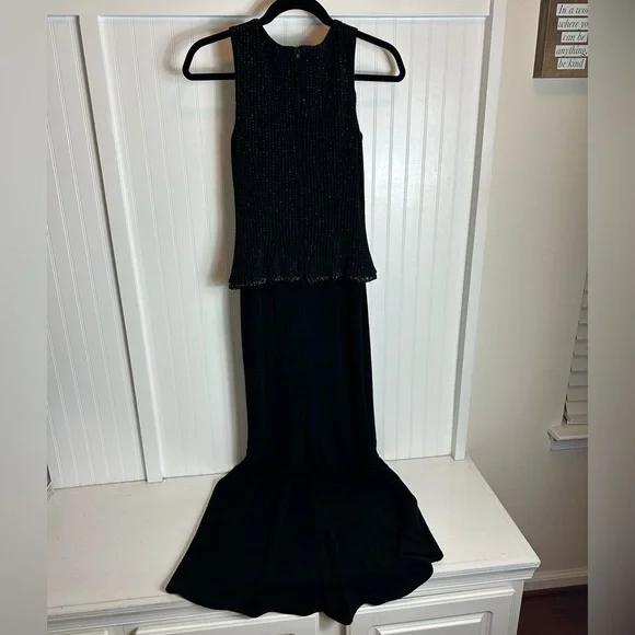 Scott McClintock gown - Picture 6 of 16